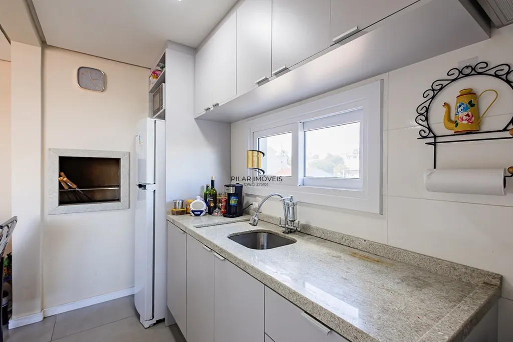 Apartamento 2 dormitórios no bairro Vila Ipiranga