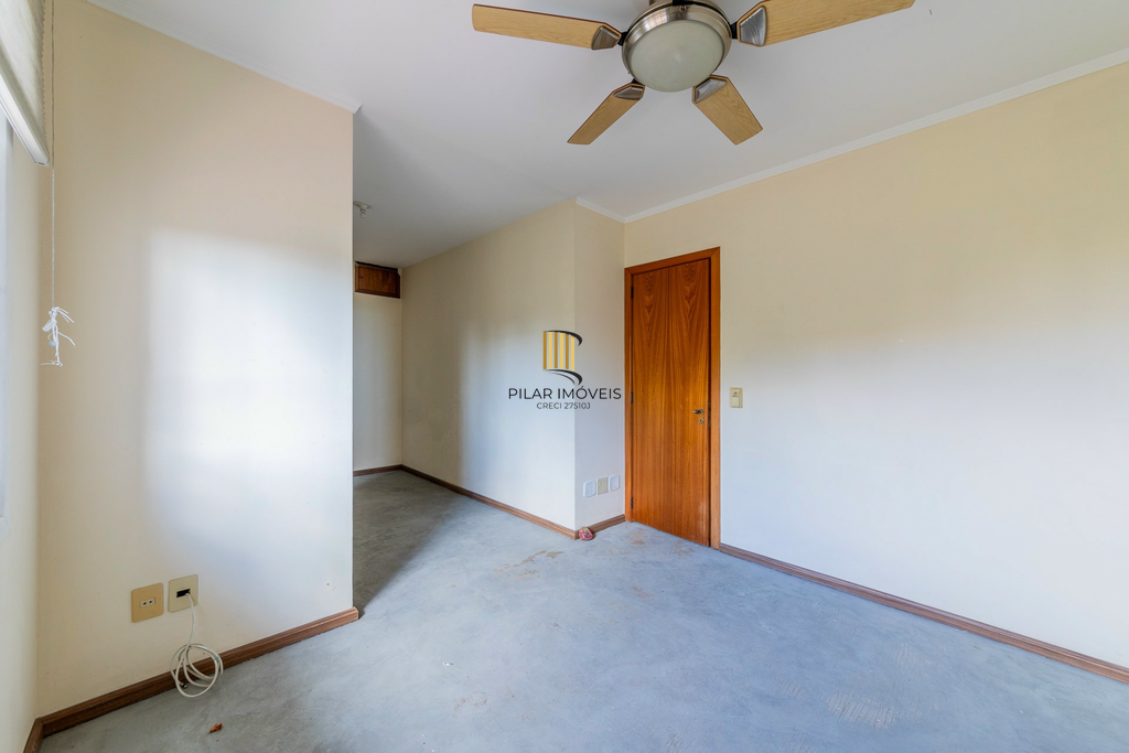 Casa de Condomínio 3 dormitórios no bairro Três Figueiras