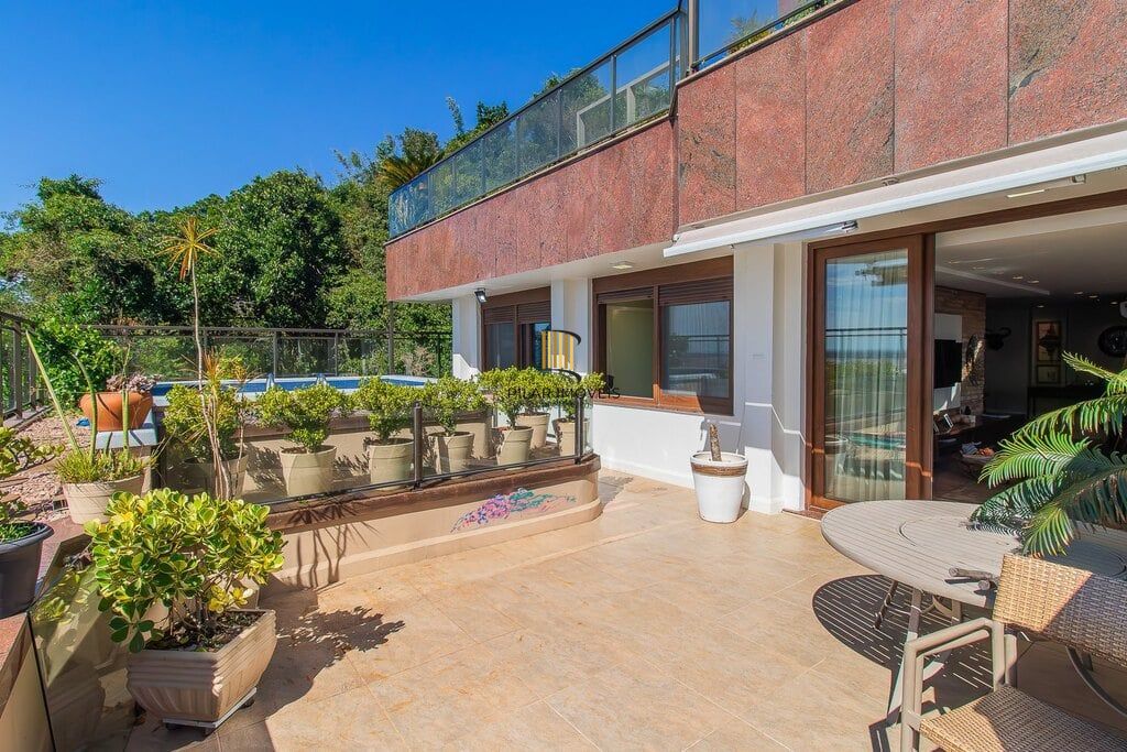 Apartamento 3 dormitórios no bairro Santa Tereza