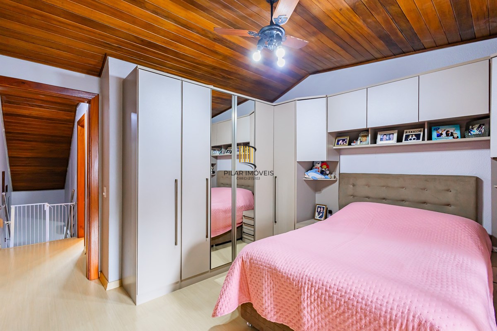 Casa de Condomínio 2 dormitórios no bairro Morro Santana