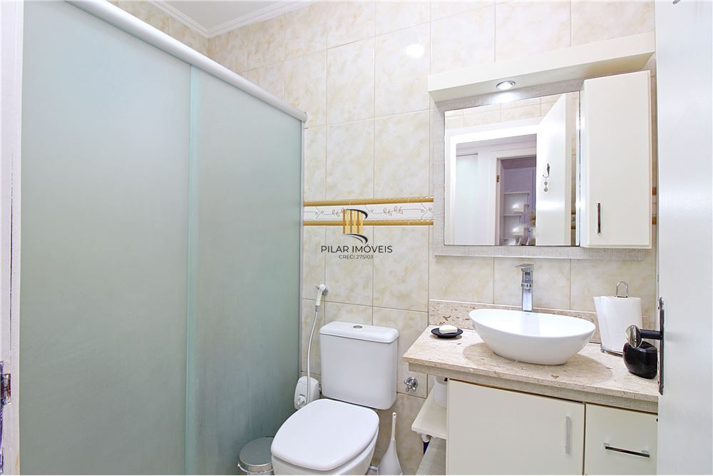 Casa 3 dormitórios no bairro Medianeira