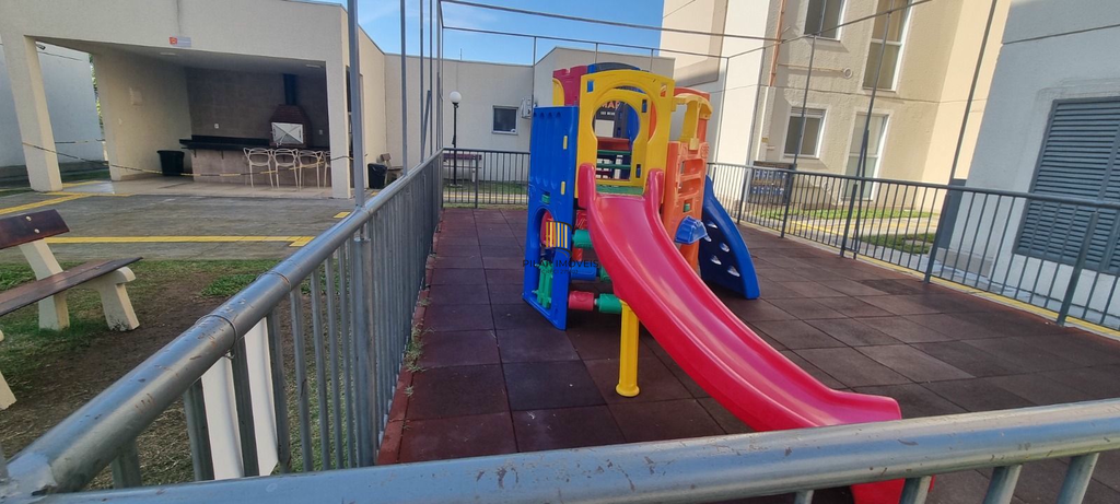 Apartamento 2 dormitórios no bairro Cavalhada
