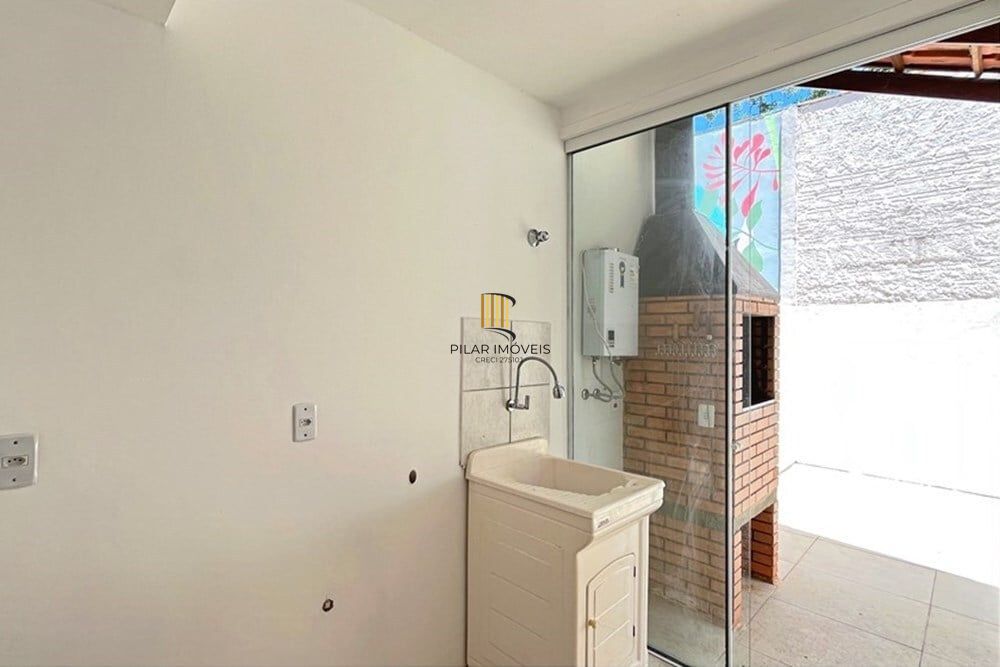 Casa de Condomínio 3 dormitórios no bairro Espírito Santo
