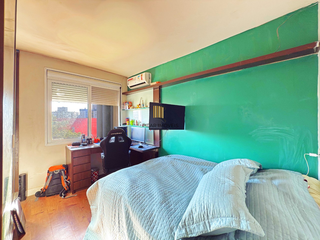 Casa de Condomínio 3 dormitórios no bairro Jardim Carvalho