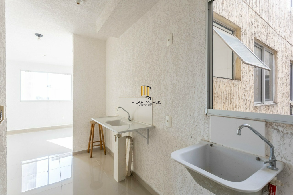 Apartamento 2 dormitórios no bairro Sarandi