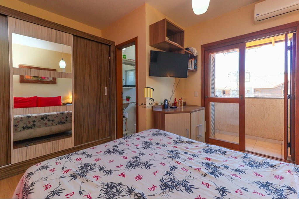 Casa 2 dormitórios no bairro Vila Nova