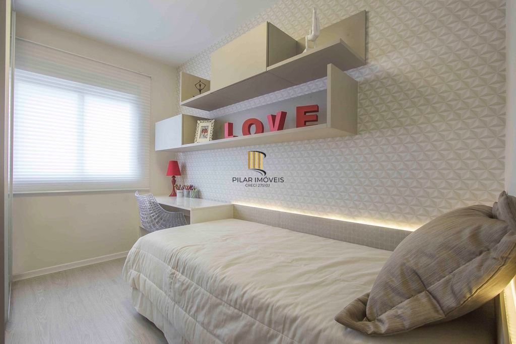 Apartamento 2 dormitórios no bairro Humaitá