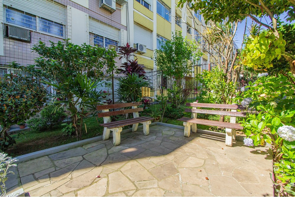 Apartamento 2 dormitórios no bairro Vila Ipiranga