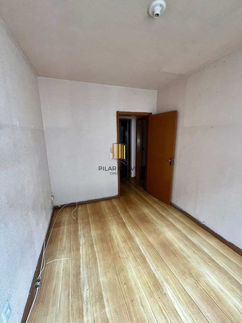 Apartamento 2 dormitórios no bairro Vila Ipiranga