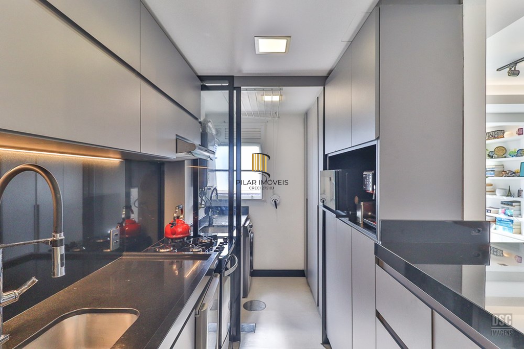 Apartamento 3 dormitórios no bairro Passo da Areia