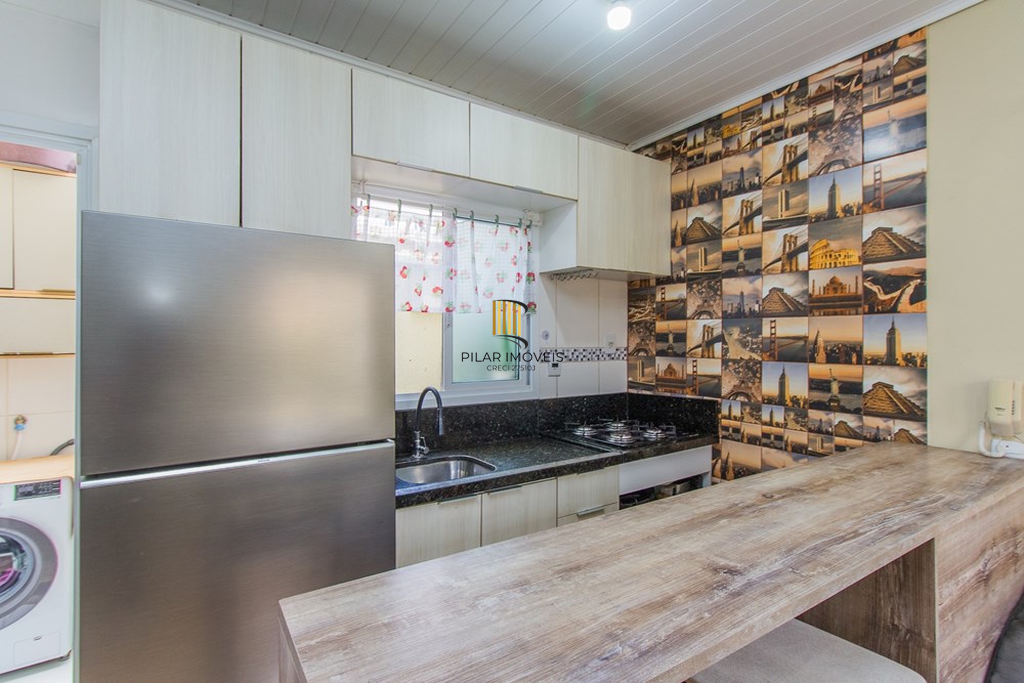 Casa de Condomínio 2 dormitórios no bairro Niterói