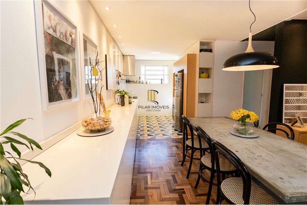 Apartamento 2 dormitórios no bairro Humaitá