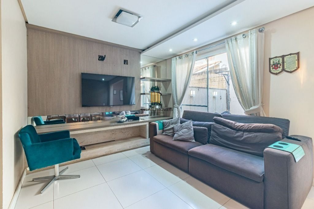 Casa 4 dormitórios no bairro Sarandi
