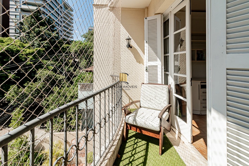 Apartamento 3 dormitórios no bairro Mont Serrat