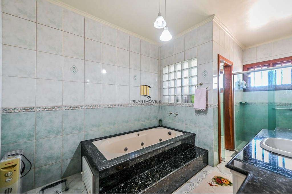 Casa de Condomínio 3 dormitórios no bairro Nonoai