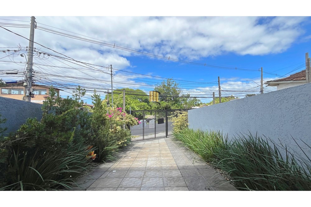 Casa 3 dormitórios no bairro Espírito Santo