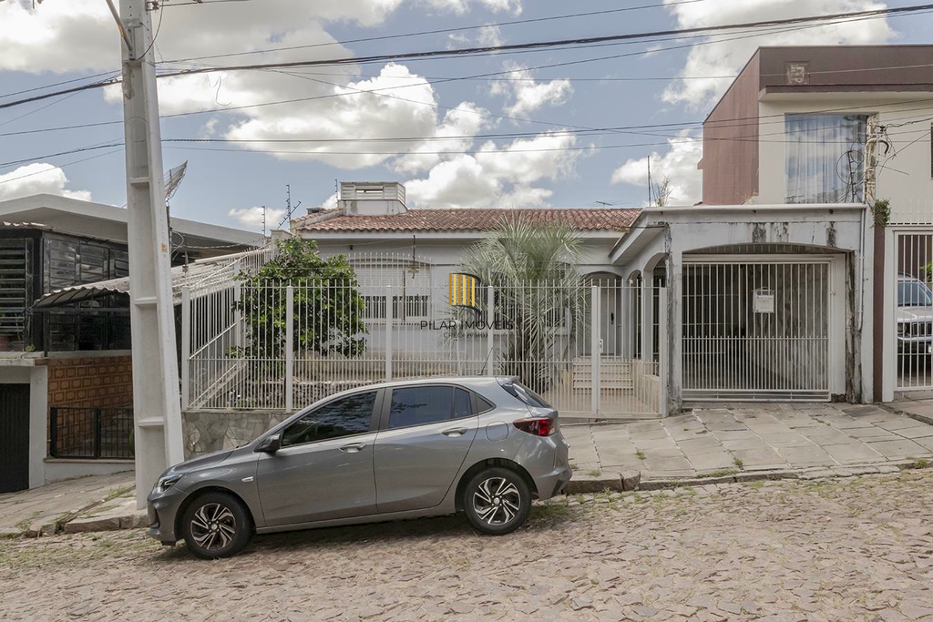Casa 3 dormitórios no bairro Jardim Sabará