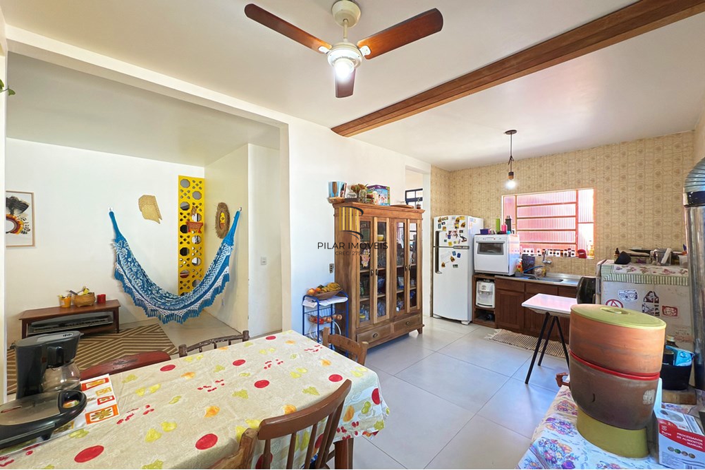 Casa 3 dormitórios no bairro Vila Nova