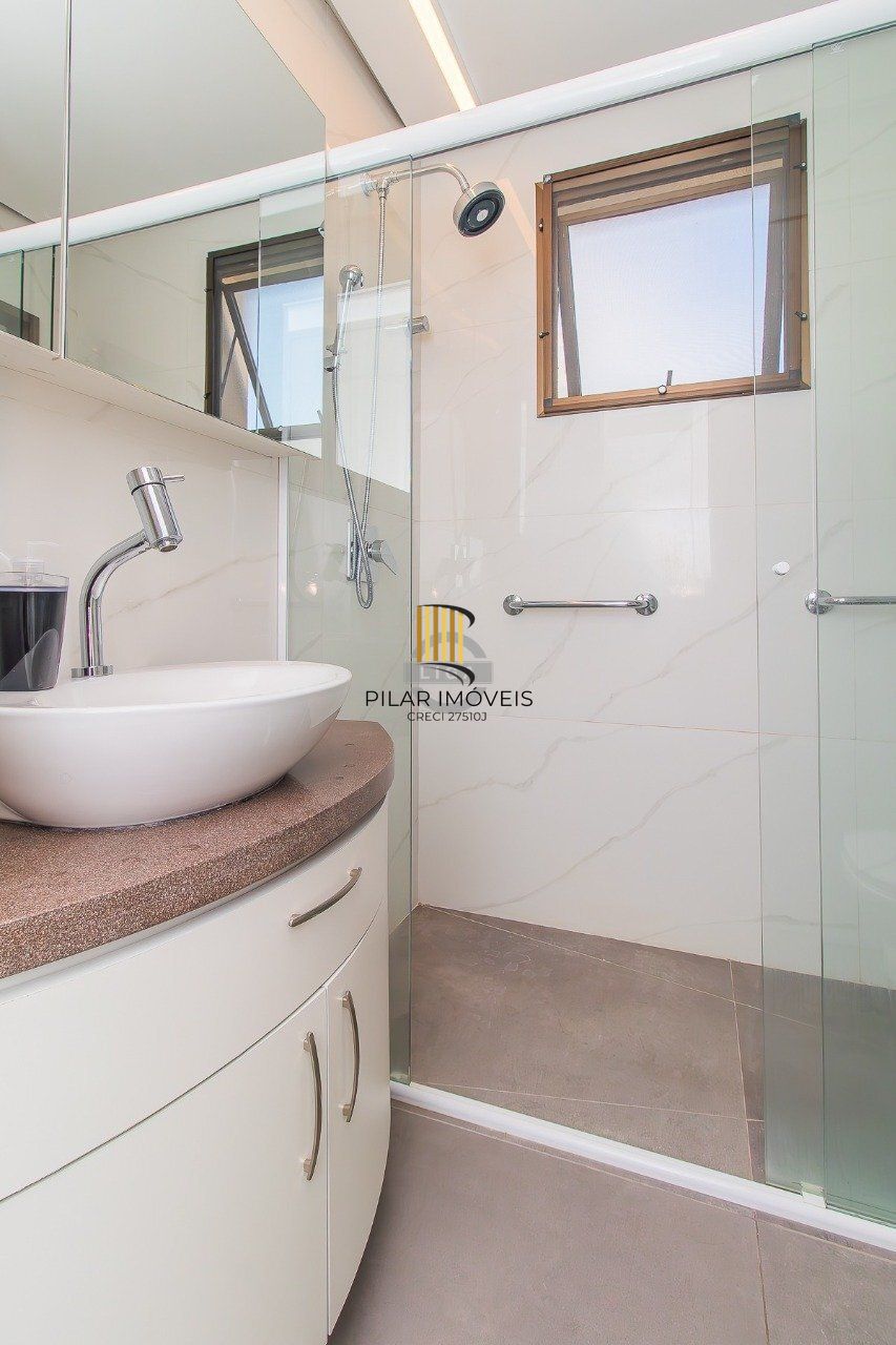 Apartamento 2 dormitórios no bairro Petrópolis