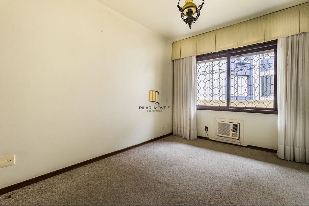 Casa 4 dormitórios no bairro Jardim Lindóia