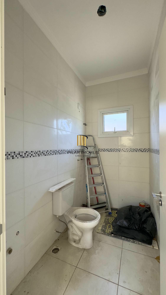 Casa de Condomínio 2 dormitórios no bairro Olaria