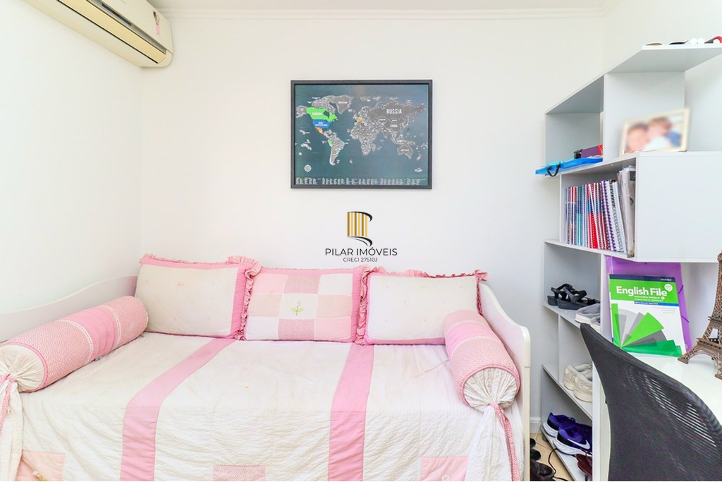 Casa de Condomínio 4 dormitórios no bairro Jardim Itu