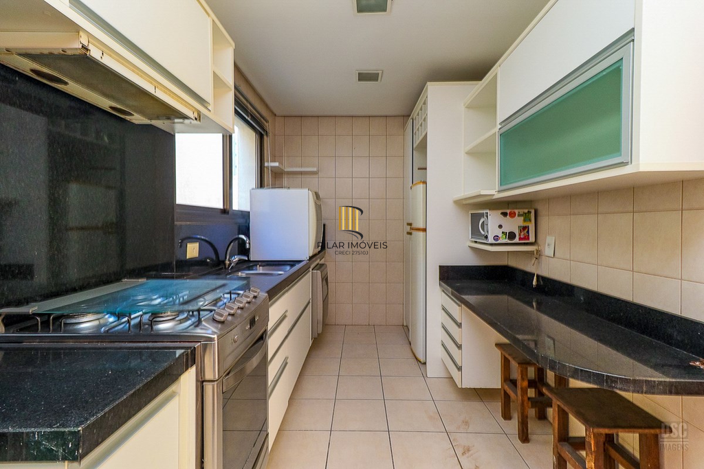 Apartamento 3 dormitórios no bairro Petrópolis