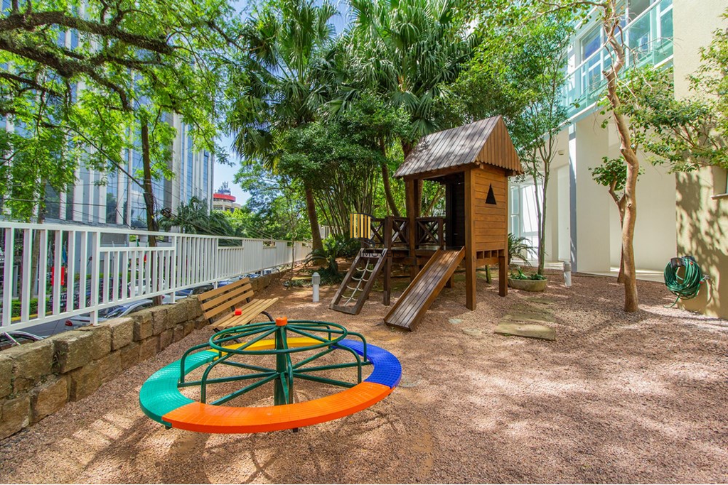 Apartamento 4 dormitórios no bairro Boa Vista