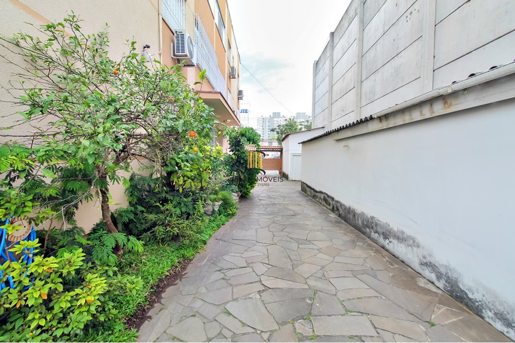 Apartamento 2 dormitórios no bairro Cavalhada