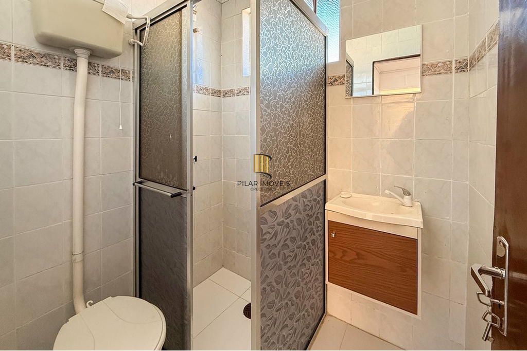 Apartamento 2 dormitórios no bairro Guajuviras