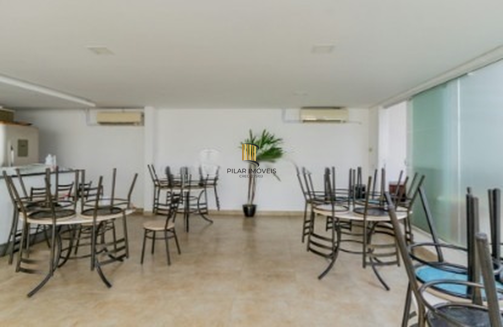 Apartamento 2 dormitórios no bairro Glória