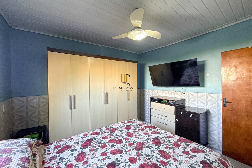 Casa 3 dormitórios no bairro Igara