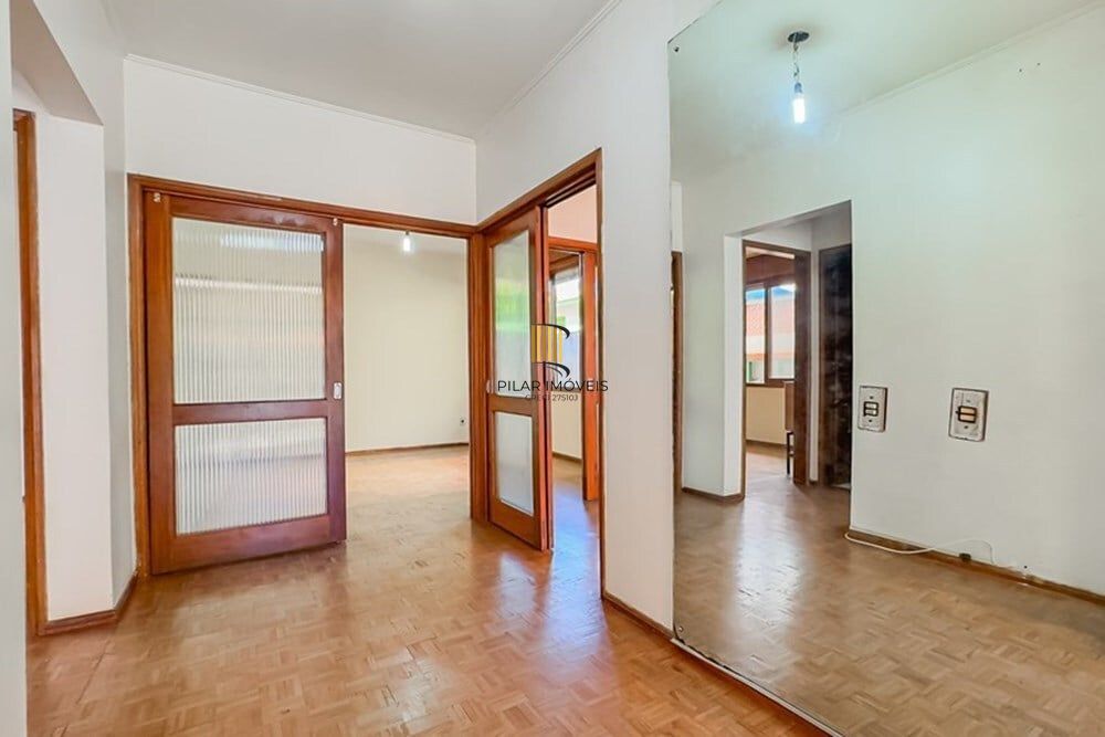 Casa 3 dormitórios no bairro Jardim Lindóia