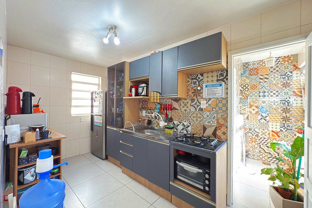 Apartamento 2 dormitórios no bairro Azenha