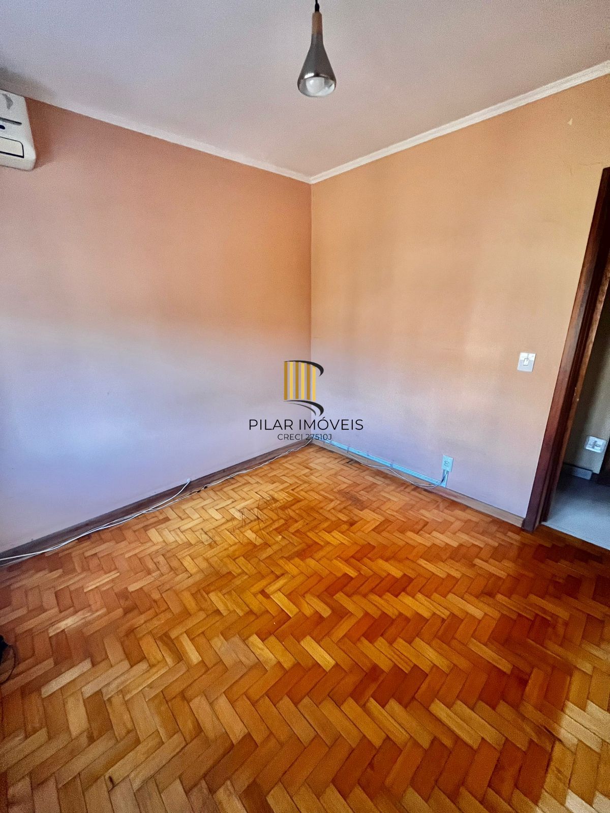 Apto de 03 dorm, 02 banheiros e dep empregada no coração do Bairro Higienópolis