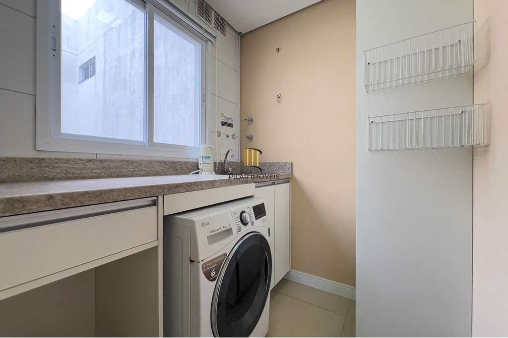 Apartamento 3 dormitórios no bairro Navegantes