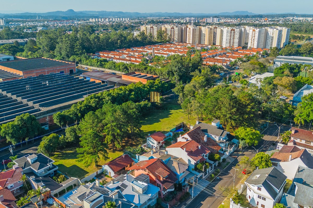Casa 5 dormitórios no bairro Marechal Rondon