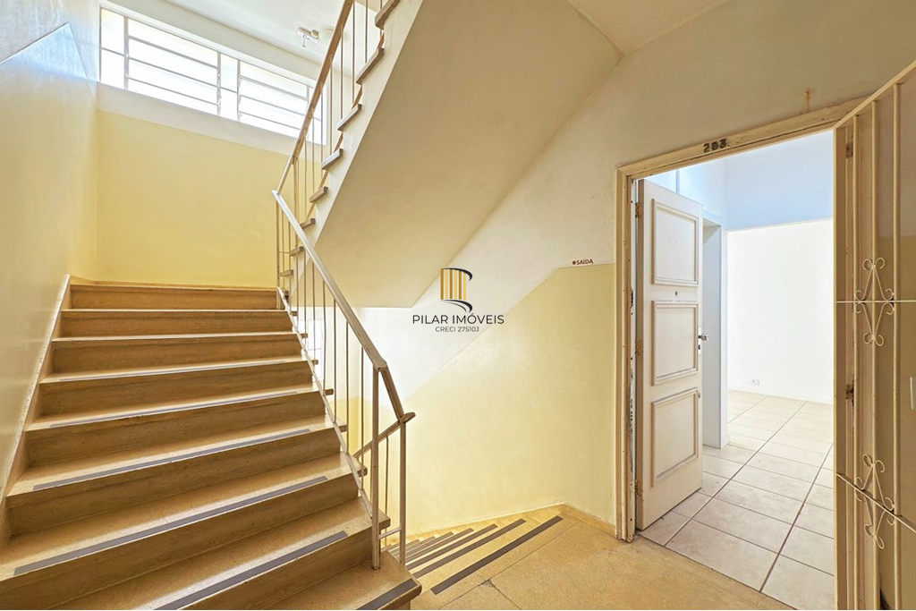 Apartamento 2 dormitórios no bairro Menino Deus