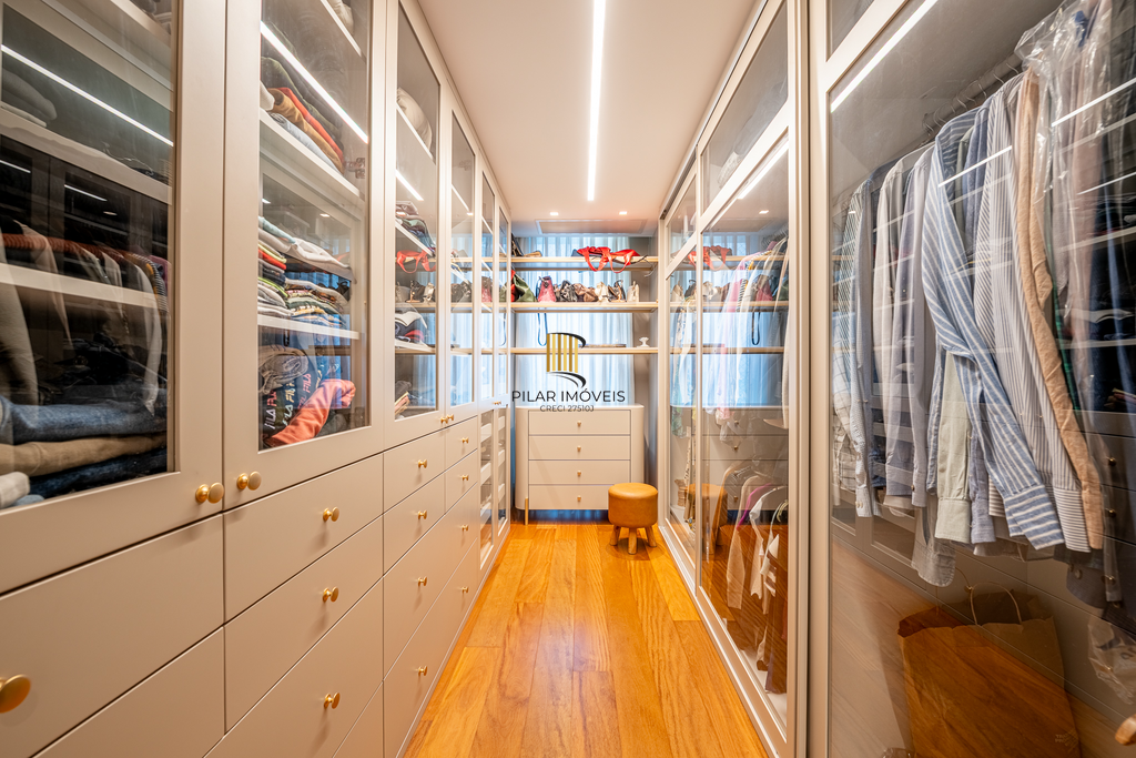 Apartamento 3 dormitórios no bairro Petrópolis