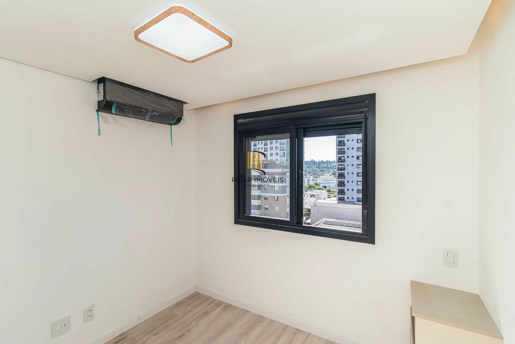 Apartamento 2 dormitórios no bairro Menino Deus