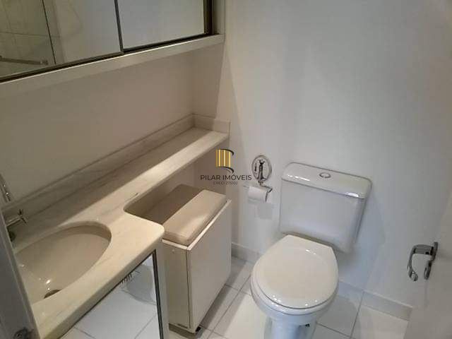 Apartamento 2 dormitórios no bairro Vila Ipiranga