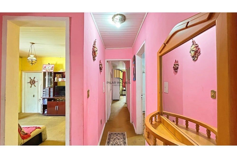 Casa 3 dormitórios no bairro Partenon