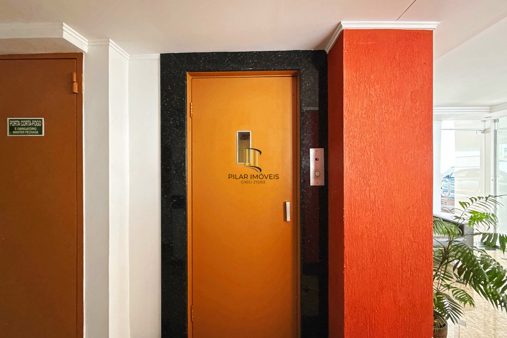 Apartamento 2 dormitórios no bairro Menino Deus