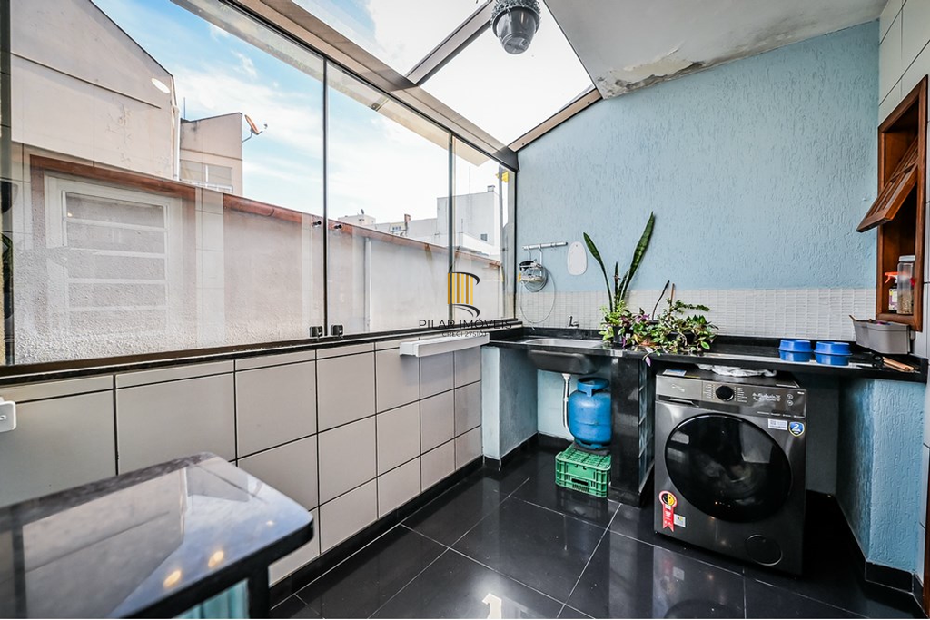 Apartamento 2 dormitórios no bairro Teresópolis