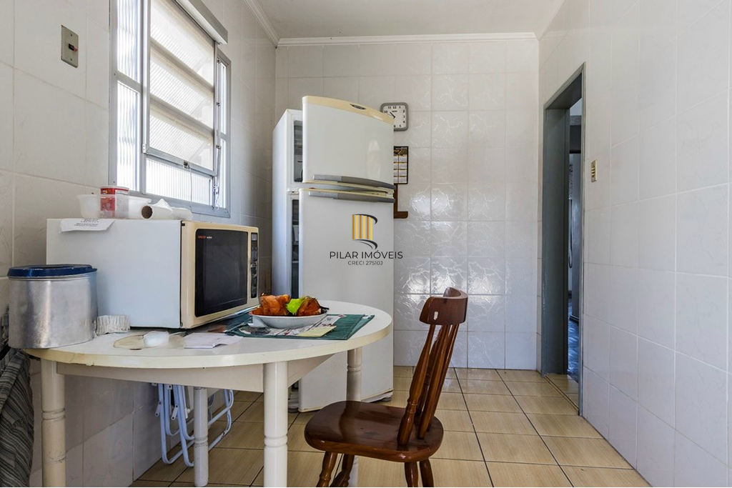 Casa 4 dormitórios no bairro Sarandi