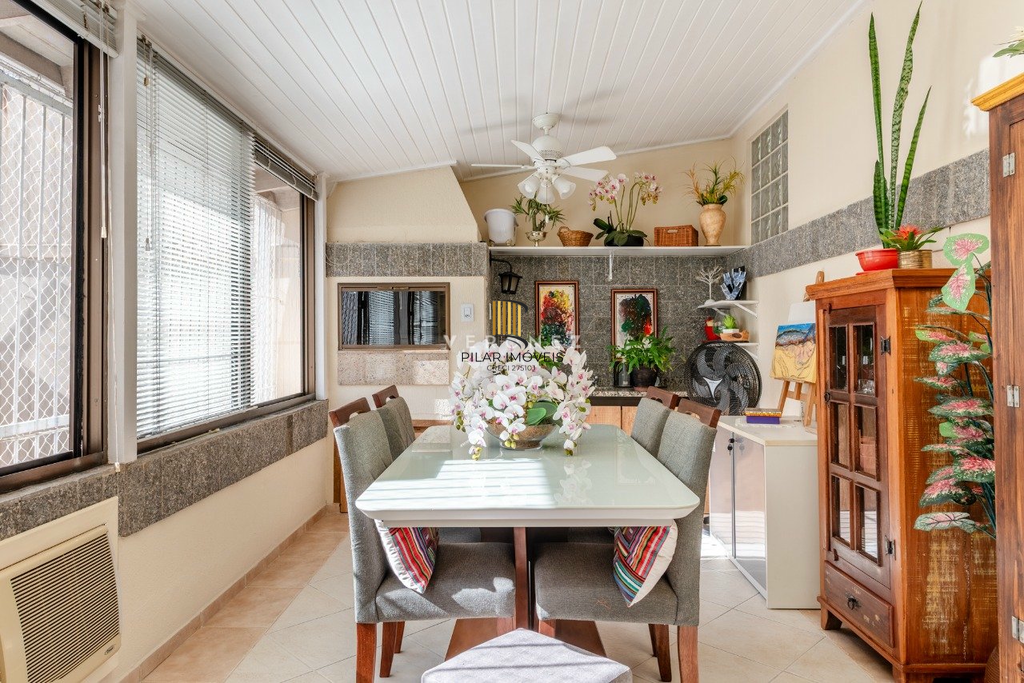 Apartamento 2 dormitórios no bairro Petrópolis