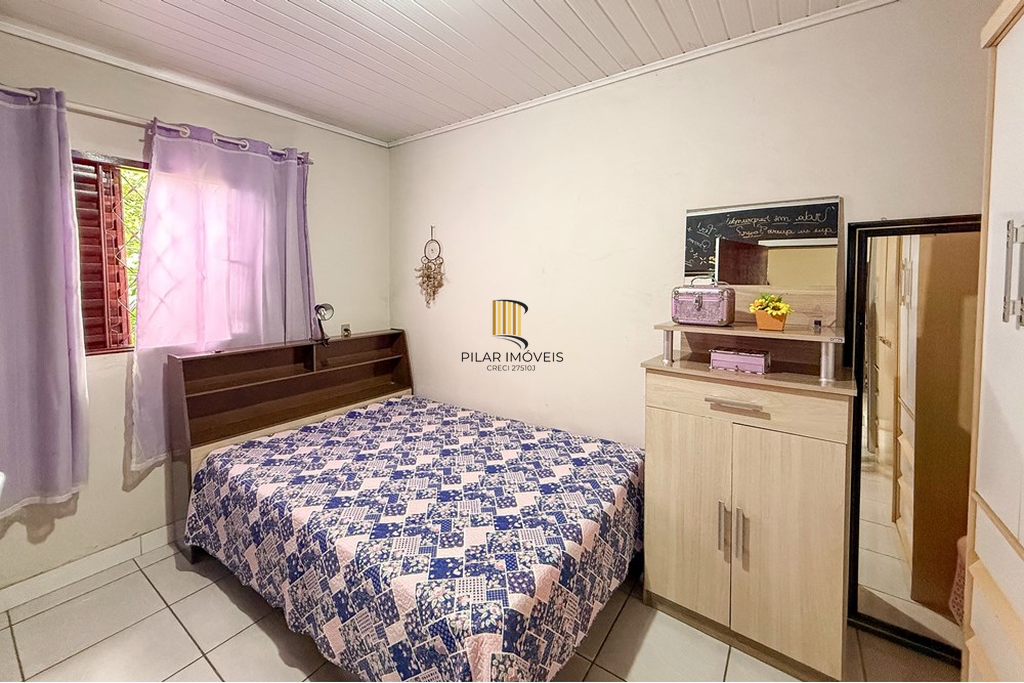 Casa 2 dormitórios no bairro Capão da Cruz