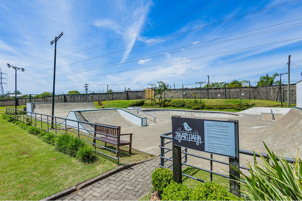 Casa de Condomínio 3 dormitórios no bairro Krahe