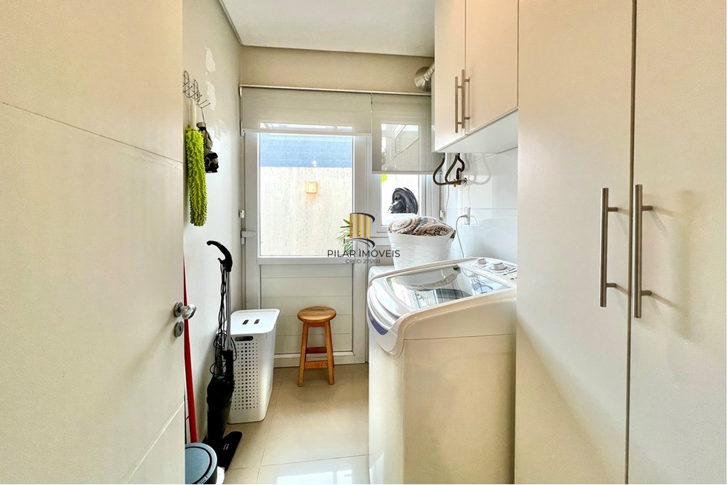 Casa 3 dormitórios no bairro Fátima