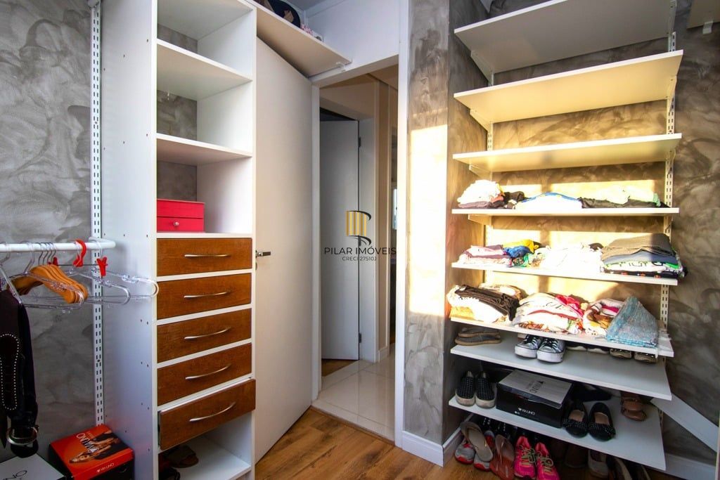 Apartamento 3 dormitórios no bairro Morro Santana
